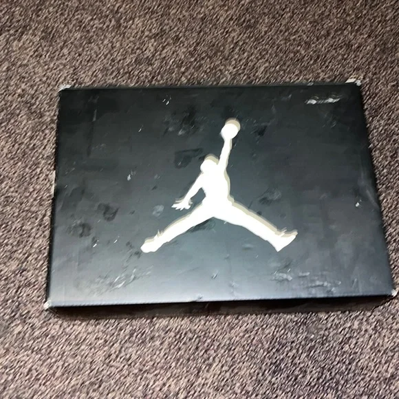 Air Jordan 5 Retro size 10 - Picture 6 of 8